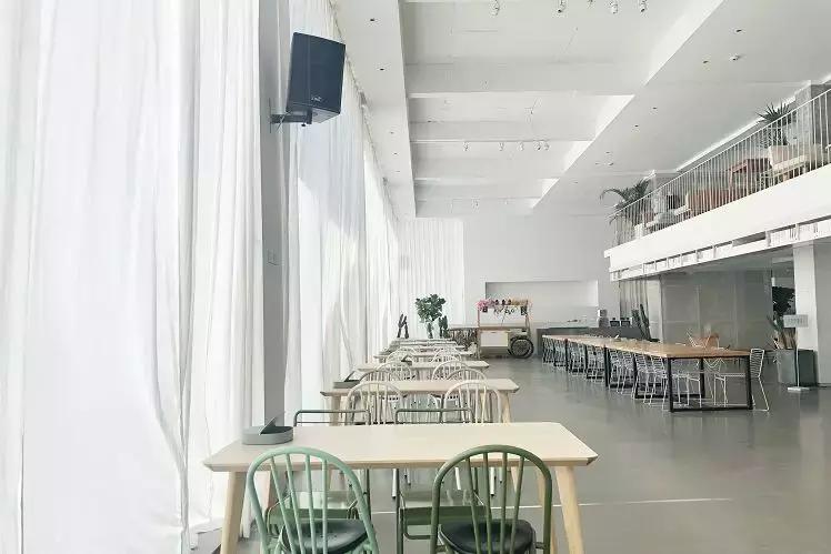 和梦里想的那个人去厦门……