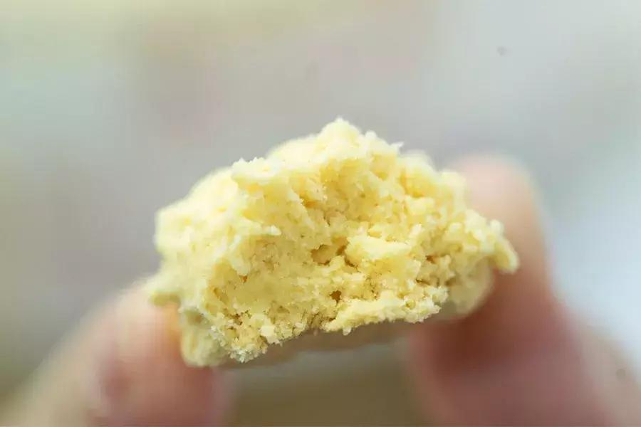 澳门手信杏仁饼最好吃吗,澳门手信杏仁饼