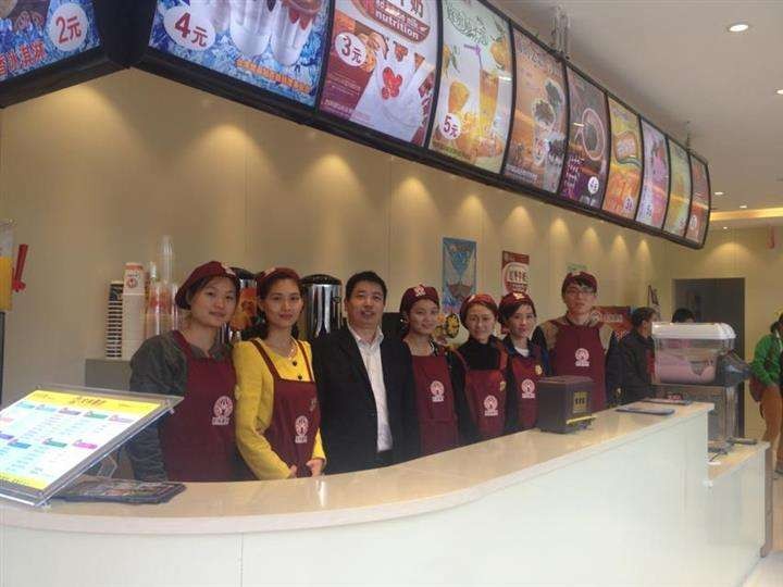 小本生意做餐饮,餐饮小白自己创业开店成功