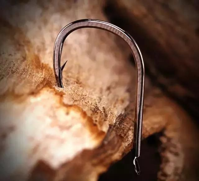 钓鱼鱼钩详细讲解视频,钓鱼鱼钩到底是什么样子