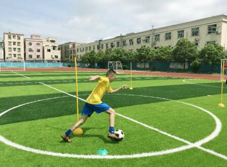 “小孙雯”榜样力量强大恒大足校“精英全免费入读”广纳人才