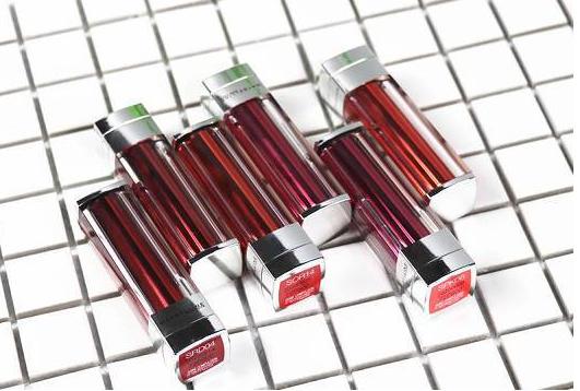 这位超市大妈究竟何许人也？竟帮助直男多次挽回爱情