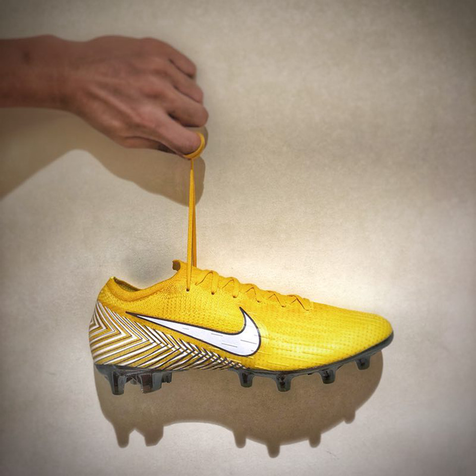 看足球鞋就怦然心动,足球鞋enjoyz