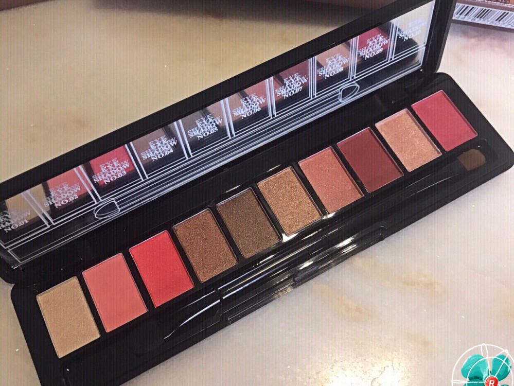 平价眼影推荐贫民窟,又火又好看又便宜的眼影盘