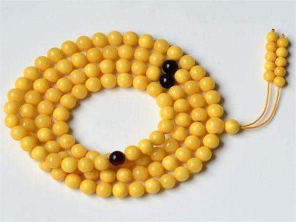 鸡油黄蜜蜡会慢慢变成鸡油红吗,蜜蜡鸡油黄是怎么形成的