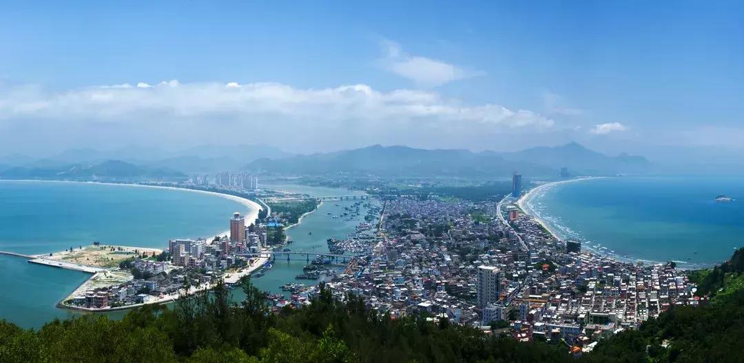 粤港澳大湾区将成世界第一湾区,粤港澳大湾区vs纽约湾区数据