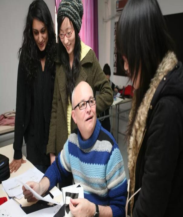 陕西服装工程学院人物,我为母校打call陕西服装工程学院