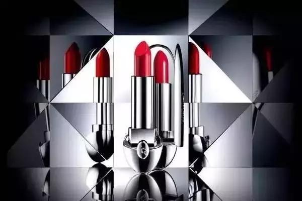 了解高档品牌化妆品,大牌化妆品简单几步就搞定