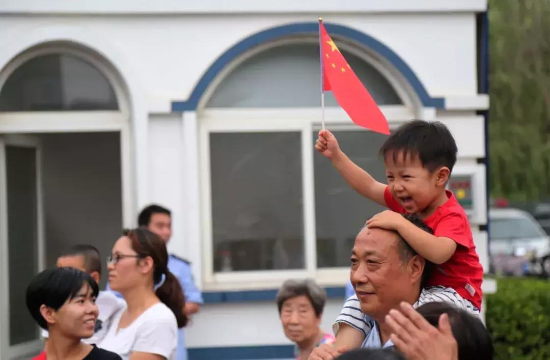 走进基层唱响警营带着真情传送关爱｜公安部“公安文化基层行”文艺小分队赴焦慰问演出