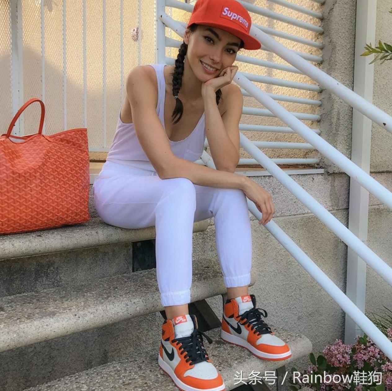 aj1影子灰磨脚咋办,aj1鞋子修复长沙