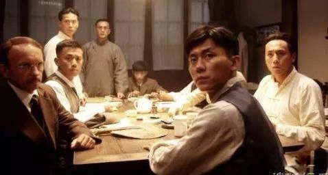 闯入一大会议的是什么人,闯进一大会议的是什么人