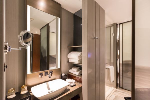 无锡太湖华邑酒店彩丰楼,无锡站到无锡太湖华邑酒店