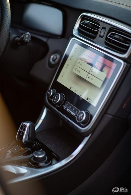 提车怎样拍车好看,怎么拍有质感的车