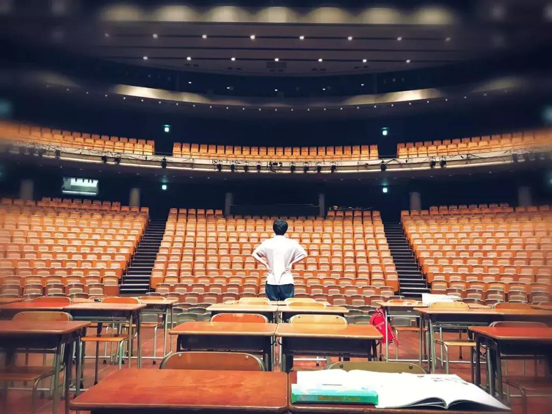 想把这样好的男孩子，介绍给你们每个人