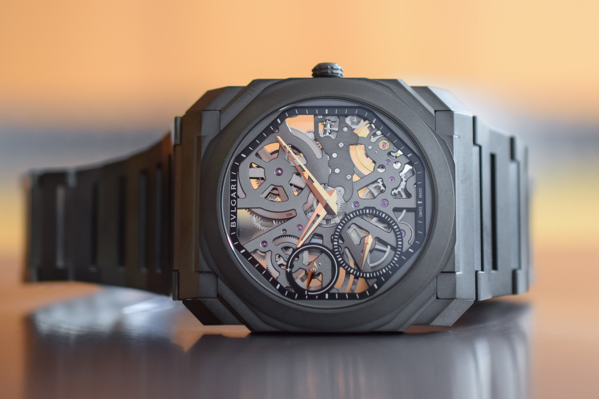 几百块就能买的劳力士,要不要花10万买块劳力士