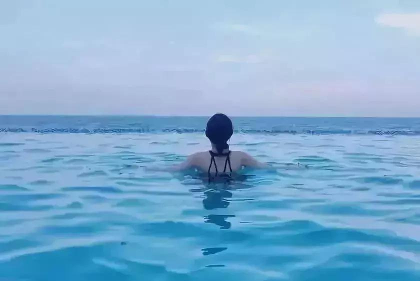 泰国网红星空泳池,无边网红泳池