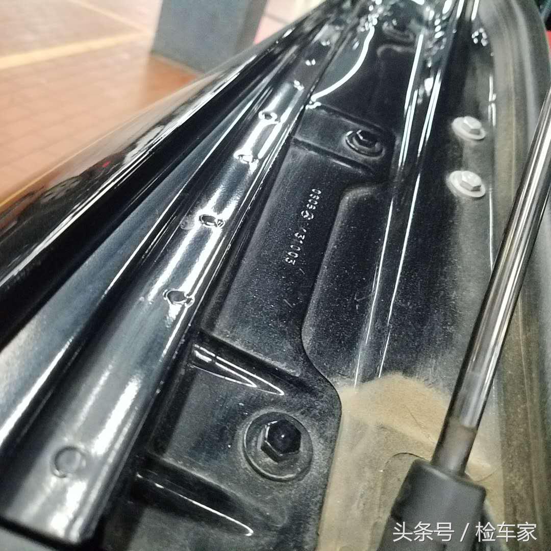 奔驰r级参数配置,奔驰r级的参数配置