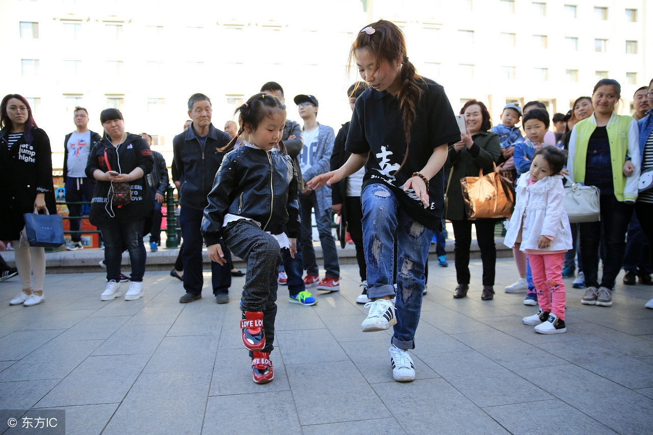 鬼步舞不同风格,鬼步舞seve风格