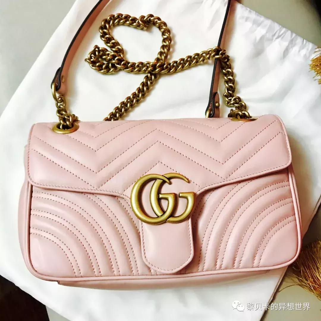 普通人怎么选择的包包又不撞大牌,好看的包包总是买不够