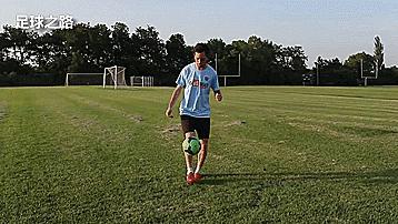 在家没足球怎么练习颠球,中学生排球颠球怎么练习