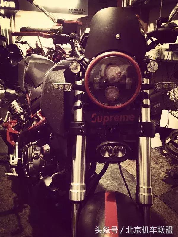 小暴龙改装方圆灯,小暴龙改装轮胎视频