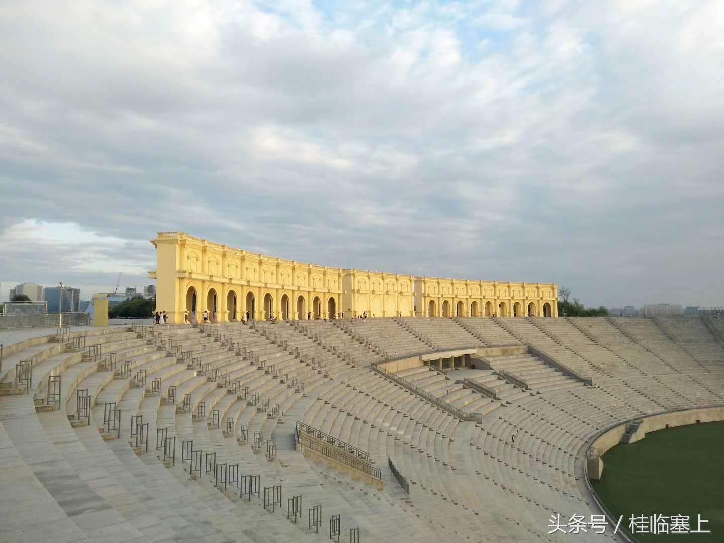 银川人看贺兰山,银川览山公园现在几点能看到日出
