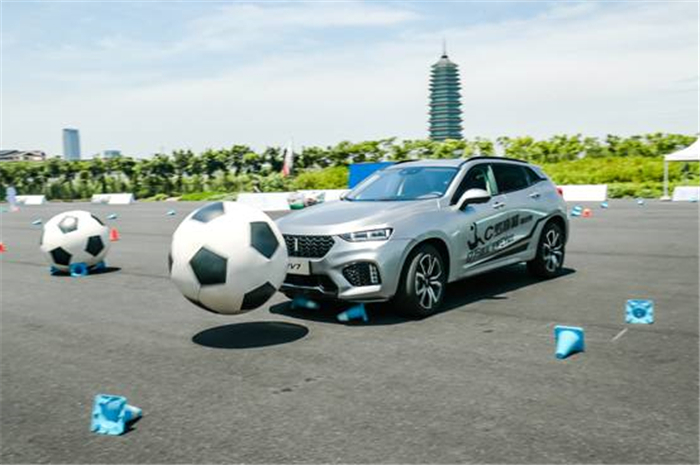 c罗和wey打球,c罗的wey