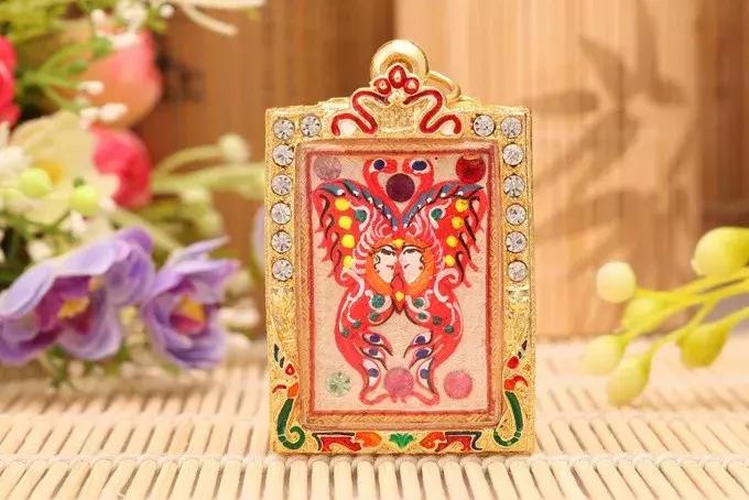 注意这些旅游纪念品千万别带回家,国外旅游不能带回的纪念品