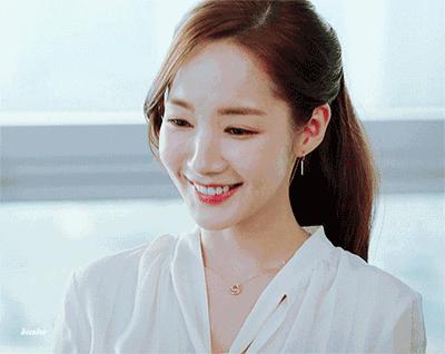 金秘书为何那样金秘书同款腮红,金秘书同款妆容图片