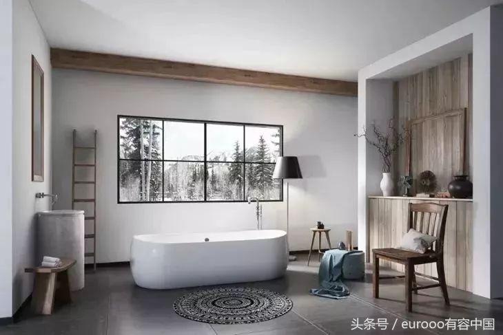 浴室装浴缸还是淋浴好,家里装浴缸实用吗