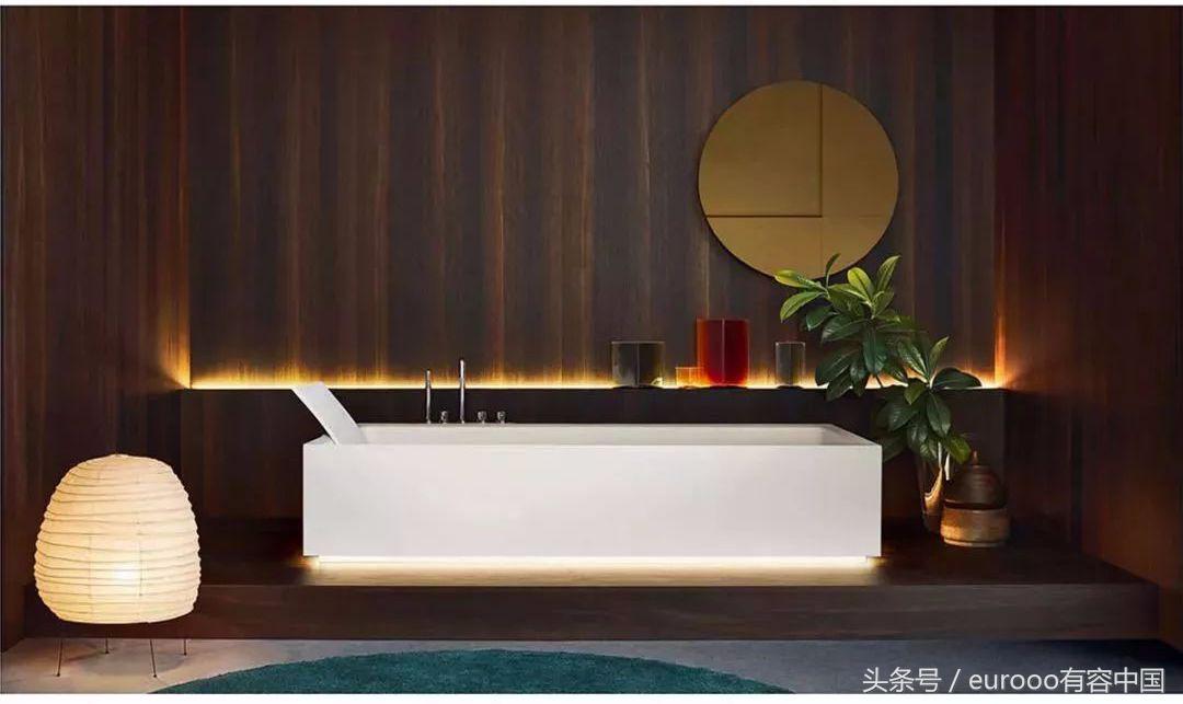 浴室装浴缸还是淋浴好,家里装浴缸实用吗