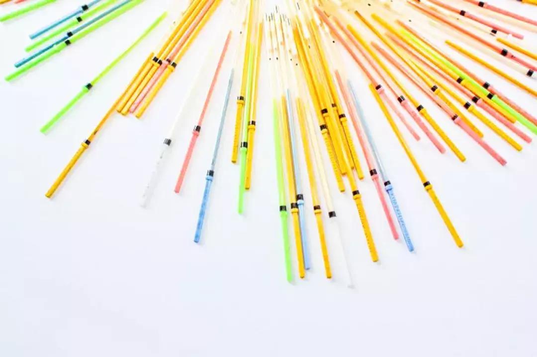 生活把女人逼得太狠，她们做了这样一个决定