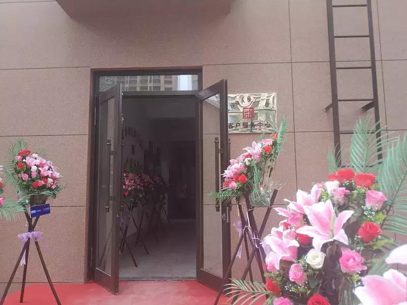 奇葩一个小区两个门禁,奇葩的小区