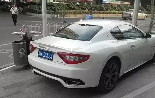 中国男足都开什么车,中国足球运动员都开什么车