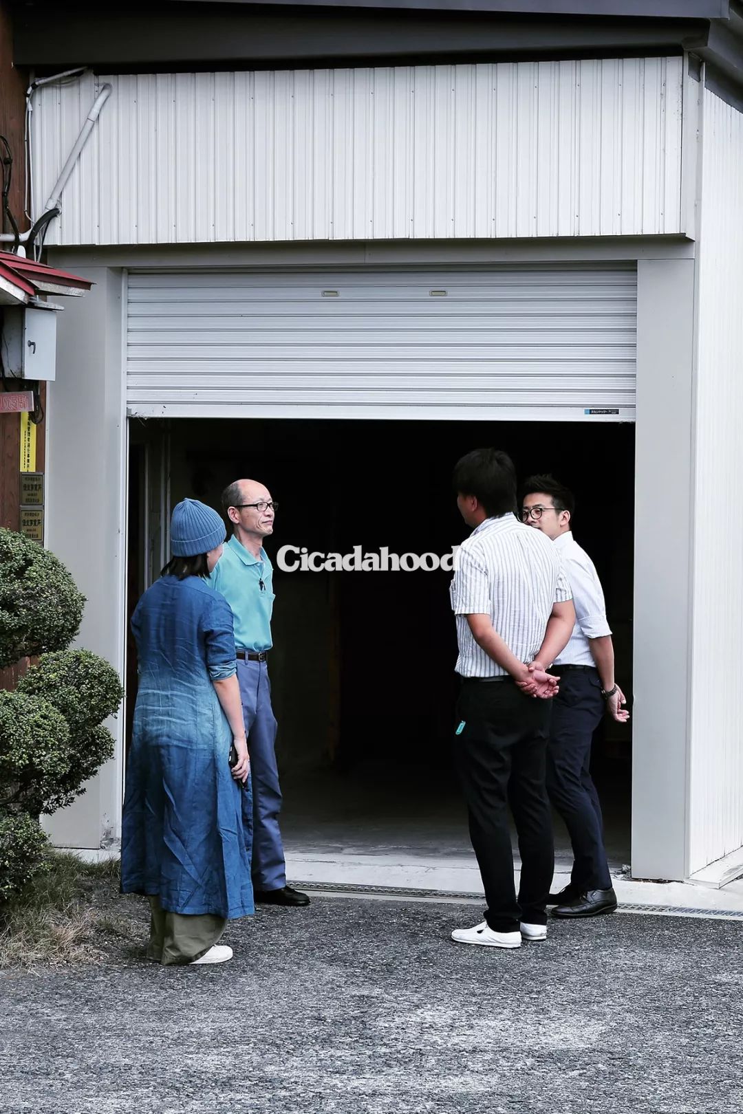 现在的女生找对象不按自身条件找,女孩找对象都看颜值