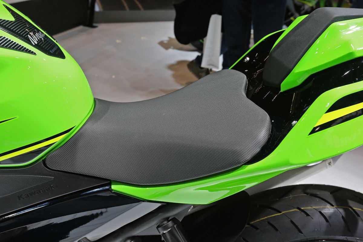 川崎忍者400故障代码,本田400f和川崎忍者400