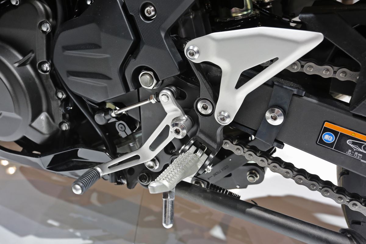 川崎忍者400故障代码,本田400f和川崎忍者400