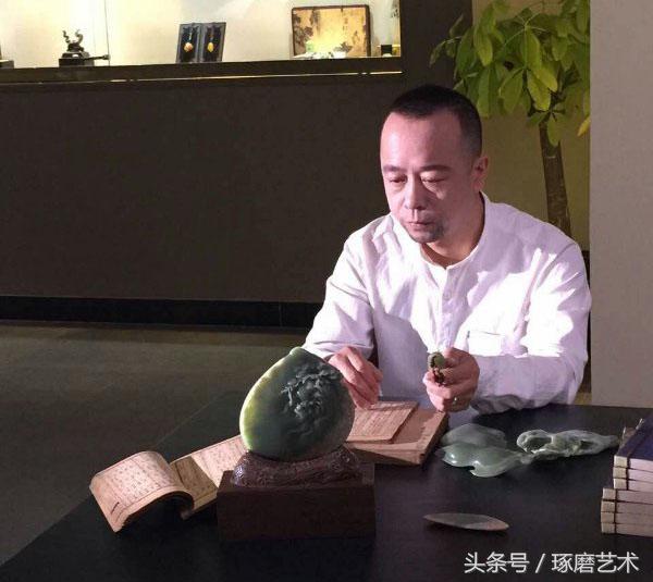 岫岩玉闻名的玉雕,岫岩玉雕巧夺天工