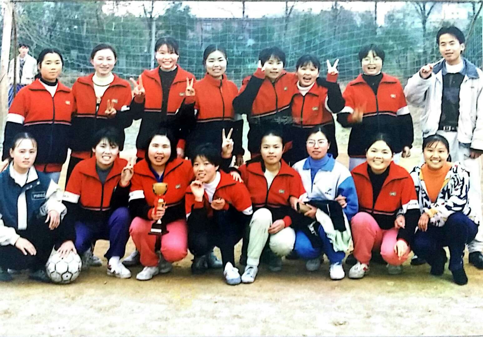 芳华！浪漫与热血，1990年代大学生，最后的精英教育接受者！