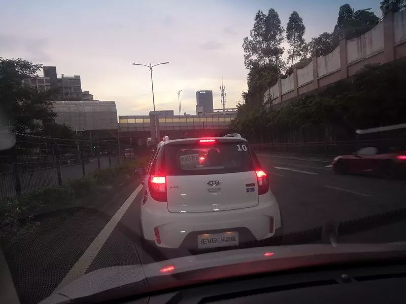 试驾江淮iev6e390公里高速续航,A00级新能源汽车测试