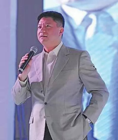 文投控股收购耀莱,耀莱集团綦建虹身价