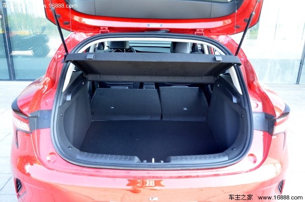 长安逸动xt两厢车16款值得购买吗,长安两厢车逸动xt测评