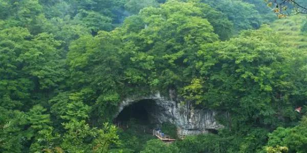 哪座山被选入2020中国避暑名山,避暑胜地天然大空调