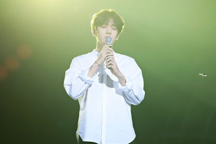 南韩爱豆出圈边伯贤,边伯贤南韩天生的爱豆