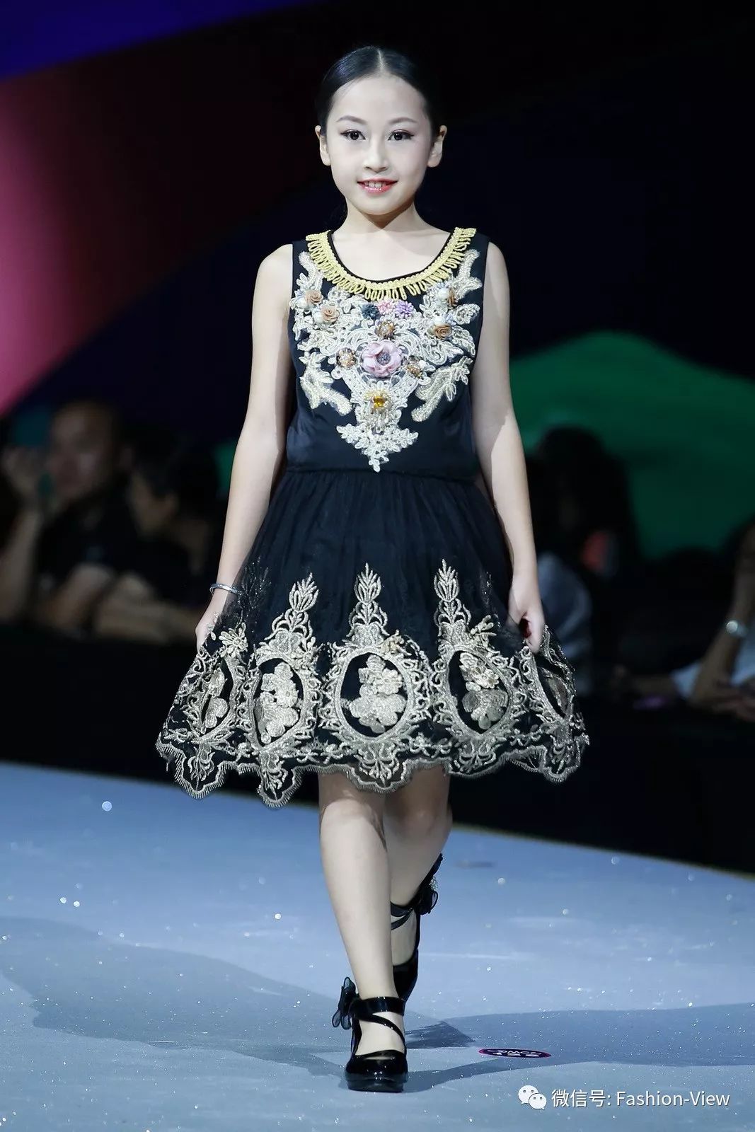 重庆2020国潮少儿时装周,2019重庆国际少儿时尚周启幕