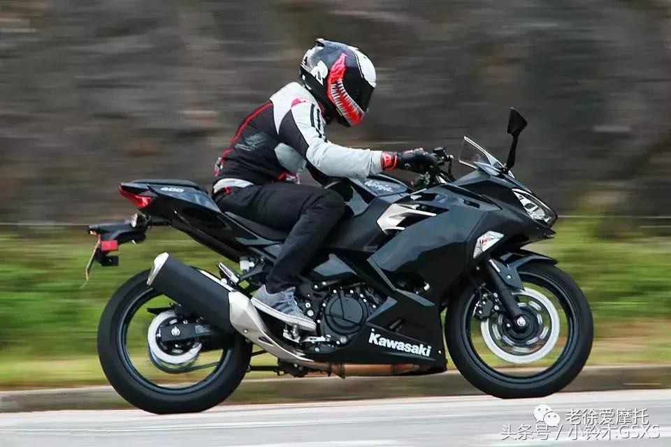 kawasakininja400多少钱,川崎2022款kawasakininja400视频