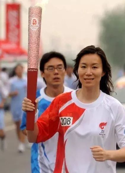 神秘嘉宾光临直播间等你围观,重量级嘉宾来袭