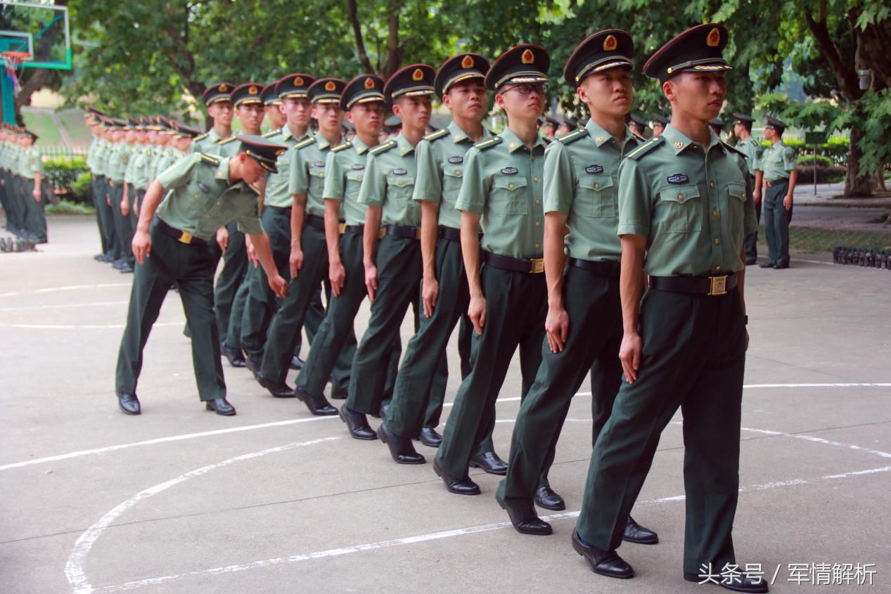 当解放军的排长有多难？通晓天文地理，在很多领域算半个专家