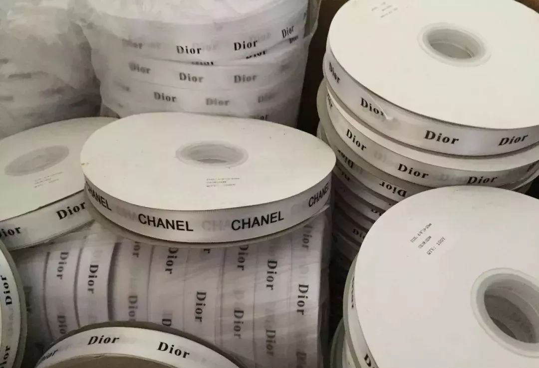 代购化妆品假货的事件,代购化妆品骗局曝光