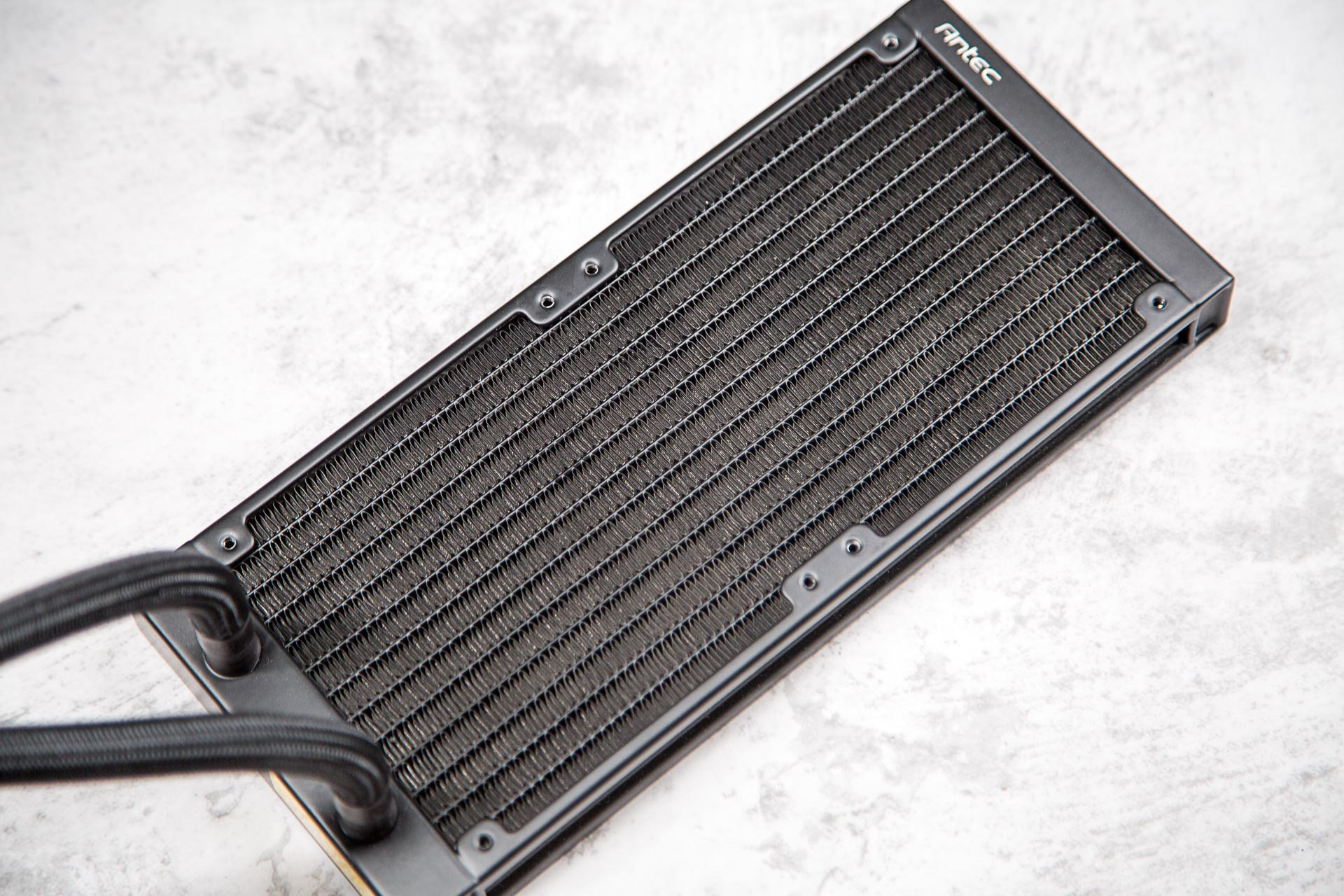 华硕1070ti显卡怎么装,华硕1070ti装机效果